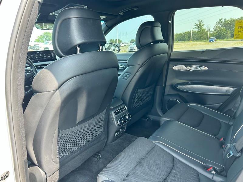 2023 GENESIS GV70 2.5T