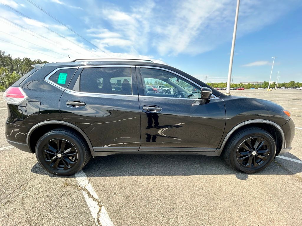 2015 Nissan Rogue SV