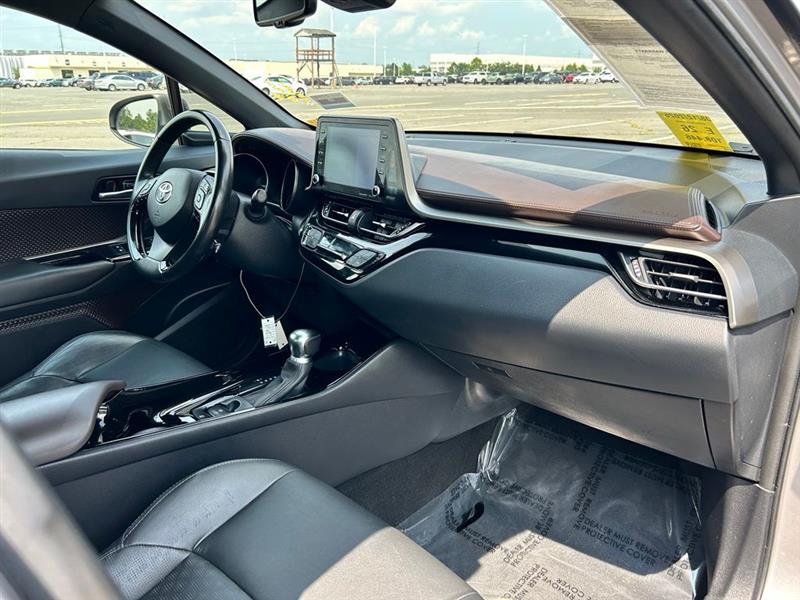 2019 TOYOTA C-HR LIMITED