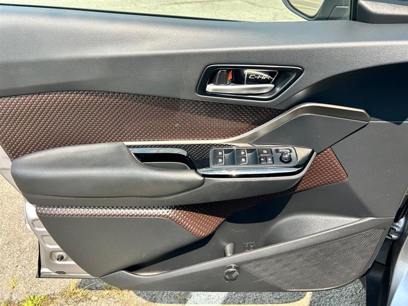 2019 TOYOTA C-HR LIMITED