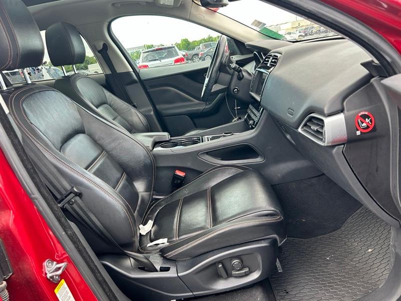 2017 JAGUAR F-PACE 35T PRESTIGE
