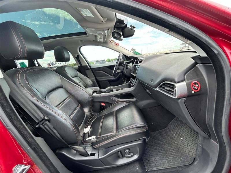 2017 JAGUAR F-PACE 35T PRESTIGE