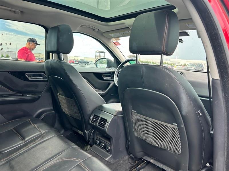 2017 JAGUAR F-PACE 35T PRESTIGE