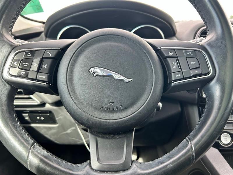 2017 JAGUAR F-PACE 35T PRESTIGE