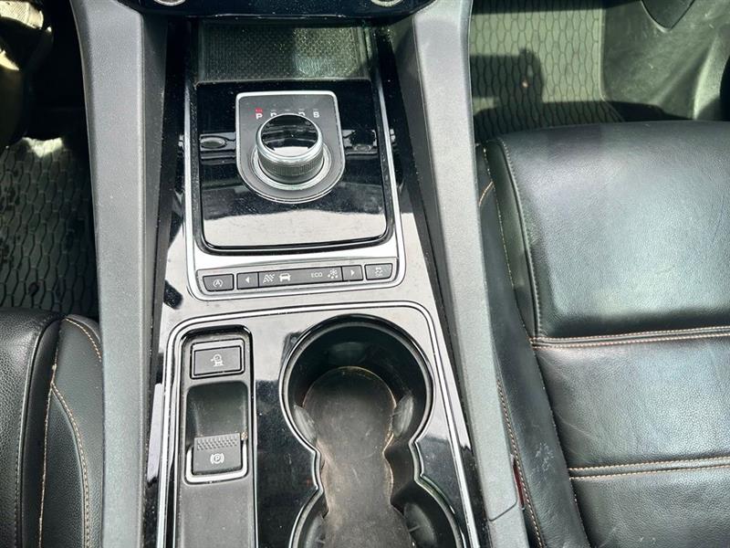 2017 JAGUAR F-PACE 35T PRESTIGE