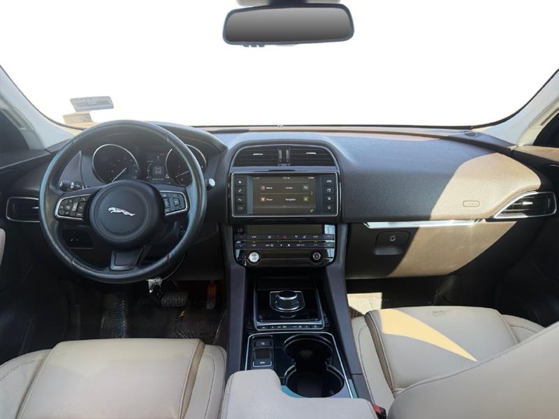 2017 JAGUAR F-PACE 35T PRESTIGE
