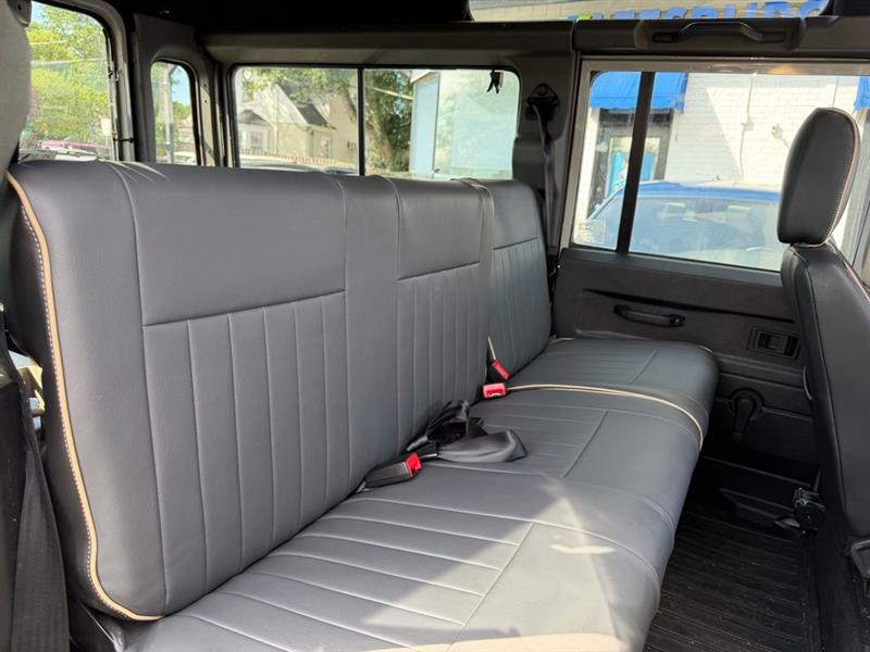 1991 LAND ROVER DEFENDER 110 HS 