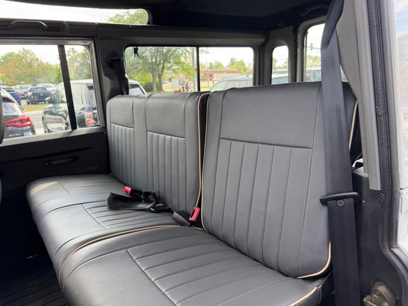 1991 LAND ROVER DEFENDER 110 HS 