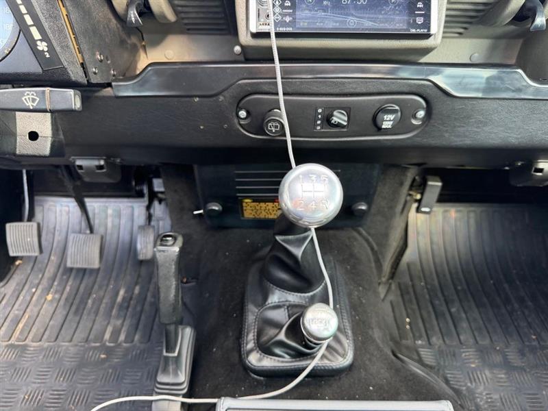 1991 LAND ROVER DEFENDER 110 HS 