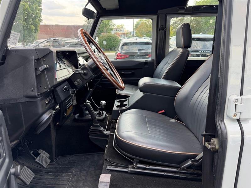 1991 LAND ROVER DEFENDER 110 HS 