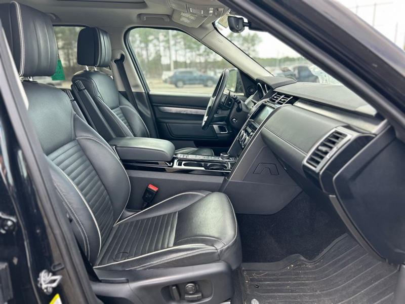 2017 LAND ROVER DISCOVERY FIRST EDITION