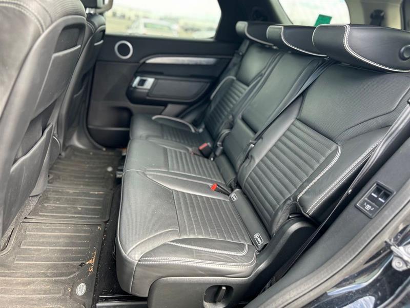 2017 LAND ROVER DISCOVERY FIRST EDITION