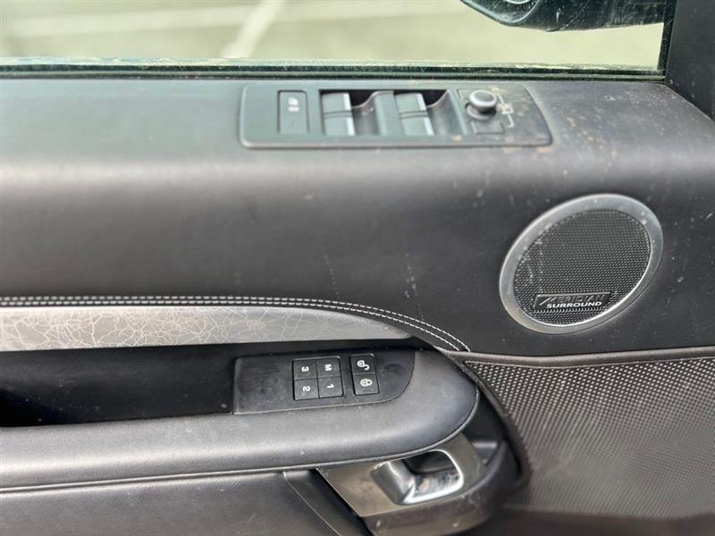 2017 LAND ROVER DISCOVERY FIRST EDITION