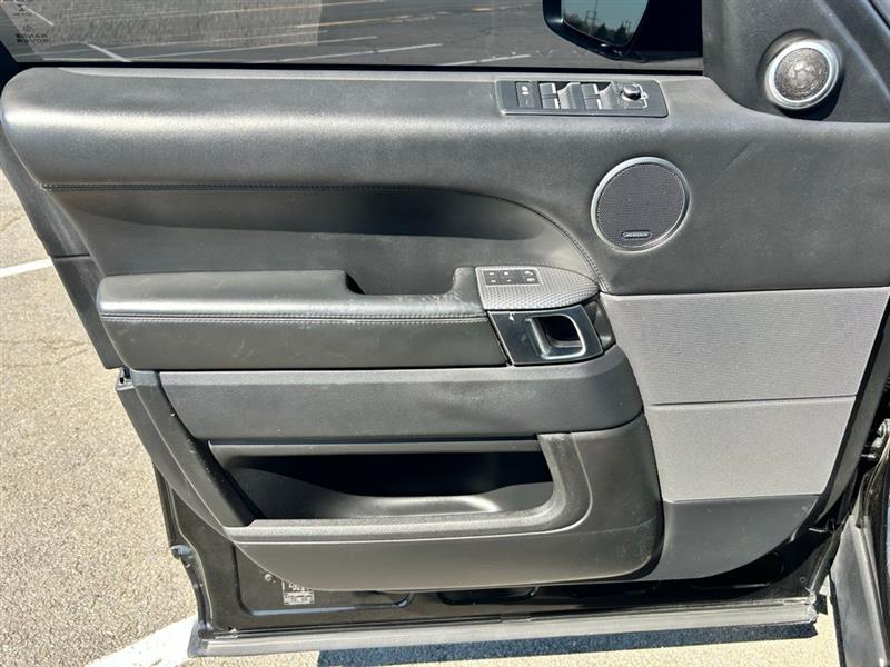 2016 LAND ROVER RANGE ROVER SPORT V8 SVR