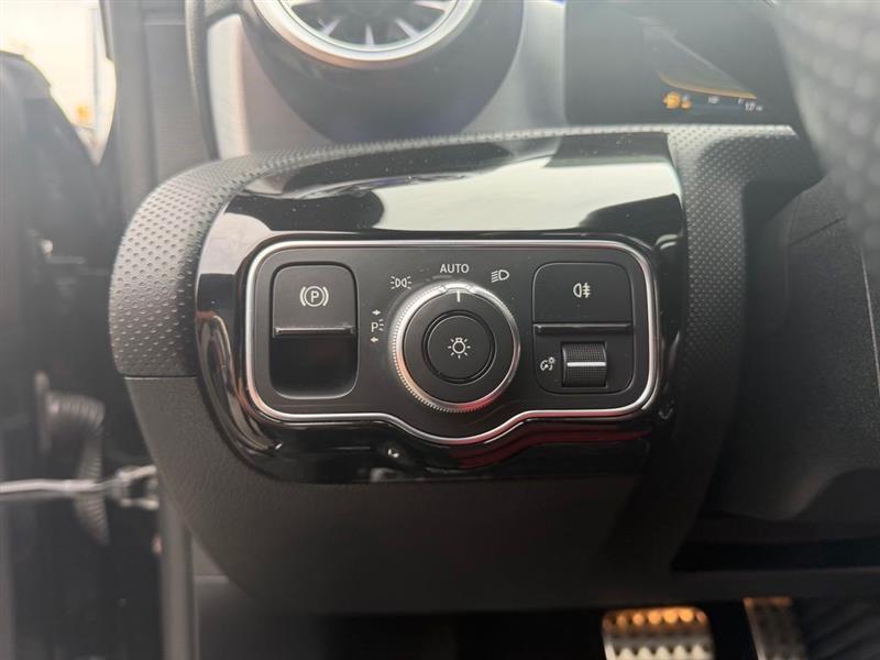 2021 MERCEDES-BENZ CLA35 AMG 