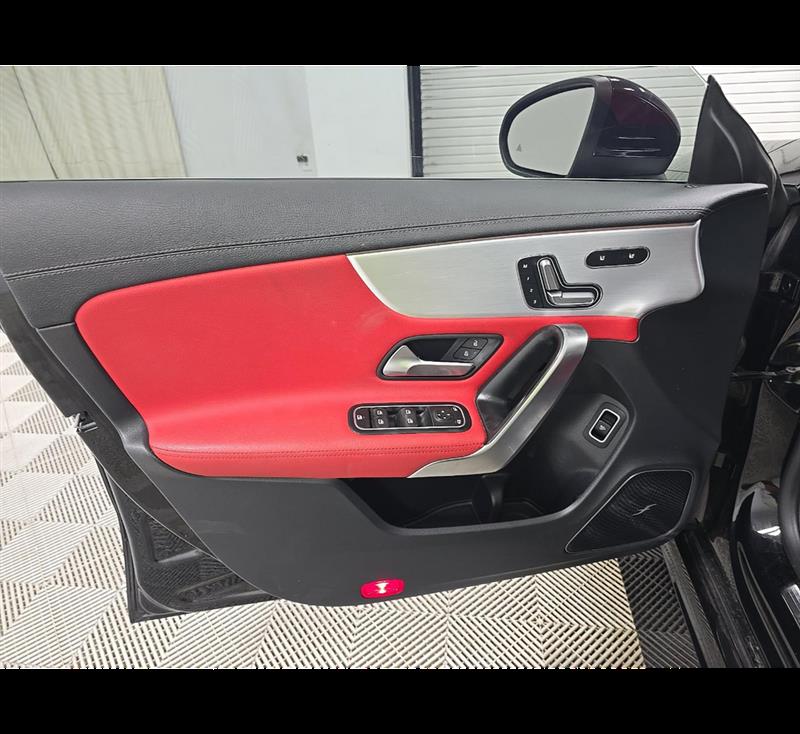 2021 MERCEDES-BENZ CLA35 AMG 