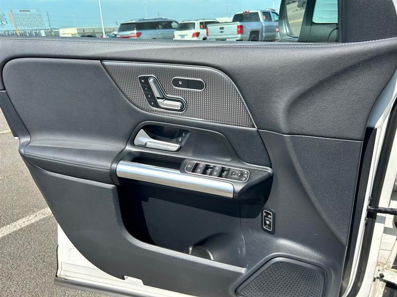 2023 MERCEDES-BENZ GLA250 