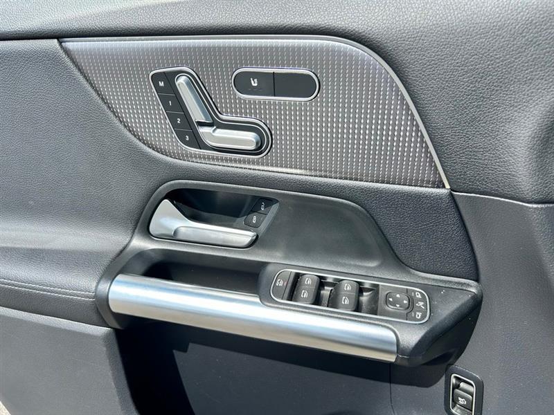 2023 MERCEDES-BENZ GLA250 