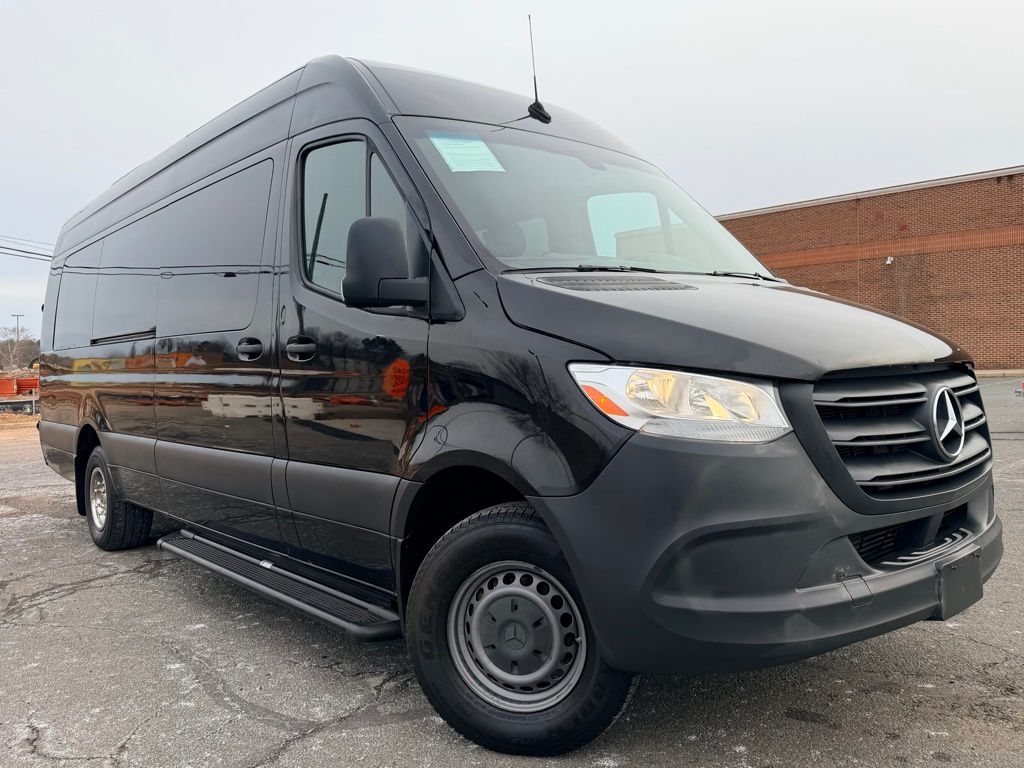 2020 Mercedes-Benz Sprinter Cargo Van Base