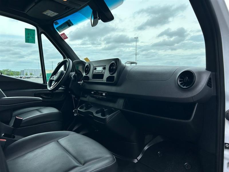 2023 MERCEDES-BENZ SPRINTER CARGO VAN 