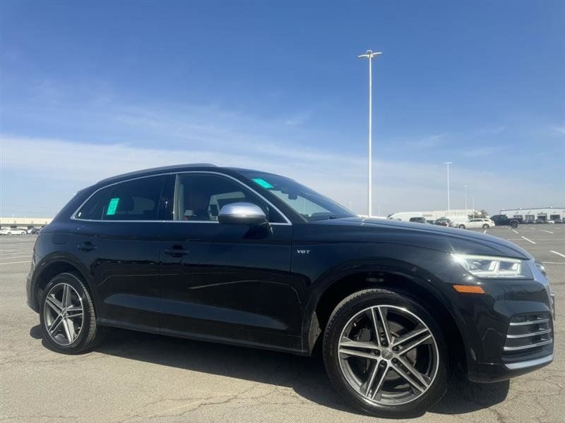 2018 Audi SQ5 3.0 quattro tiptronic Premium Plus's photo
