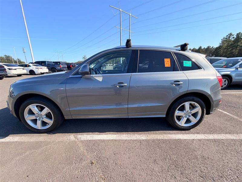 2012 AUDI Q5 3.2L PREMIUM PLUS