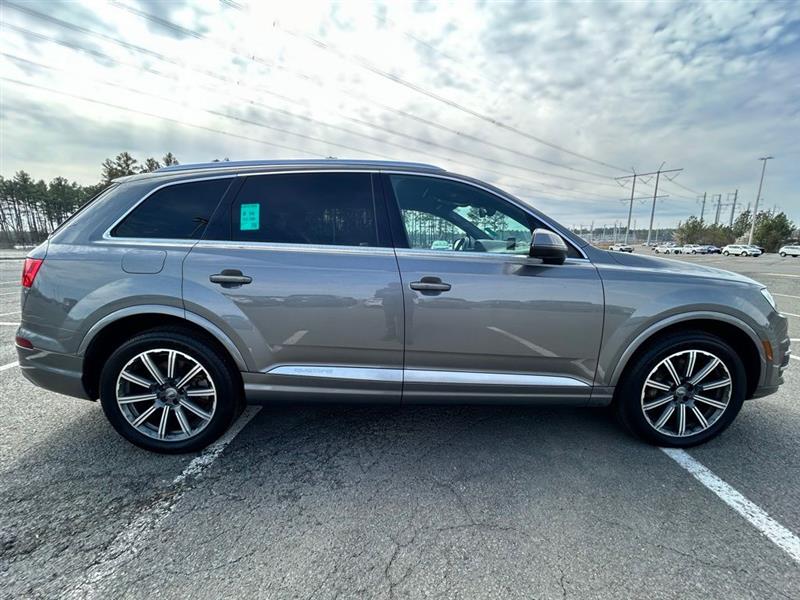 2017 AUDI Q7 PRESTIGE