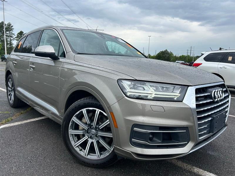 2017 AUDI Q7 PRESTIGE