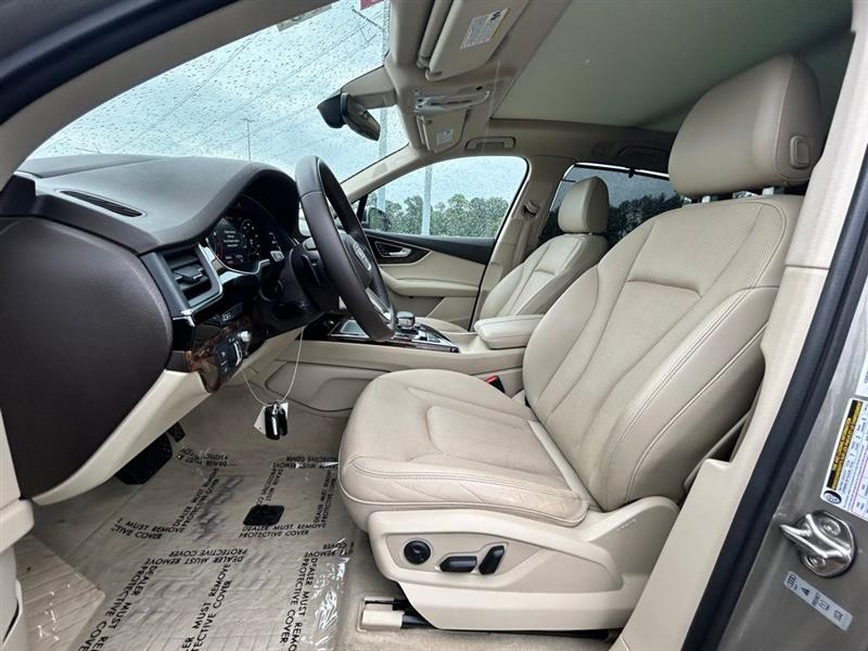 2017 AUDI Q7 PRESTIGE