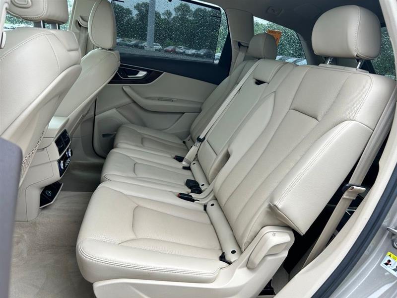 2017 AUDI Q7 PRESTIGE