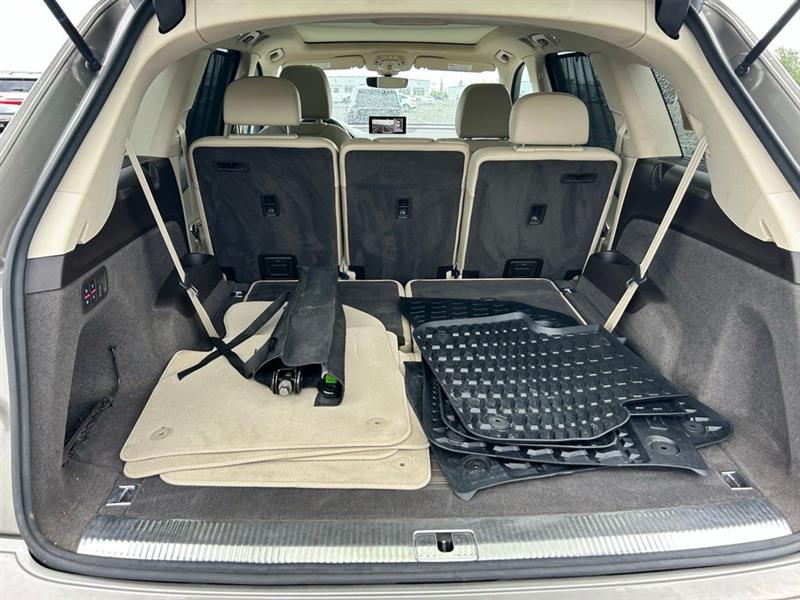 2017 AUDI Q7 PRESTIGE