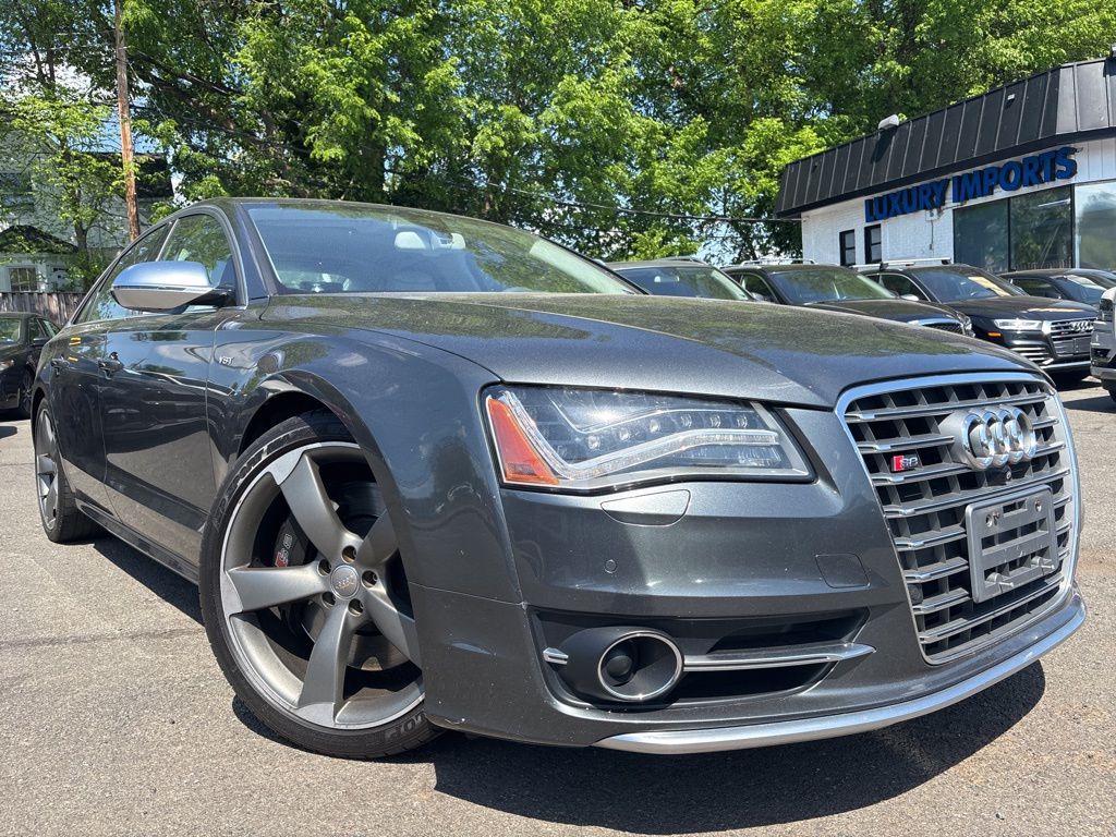 2013 Audi S8 Base