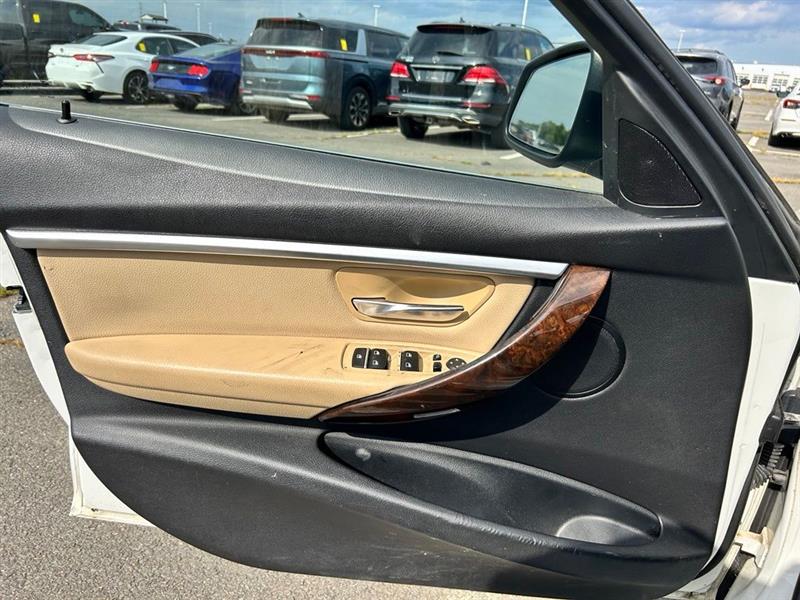 2017 BMW 3 SERIES 330i xDrive