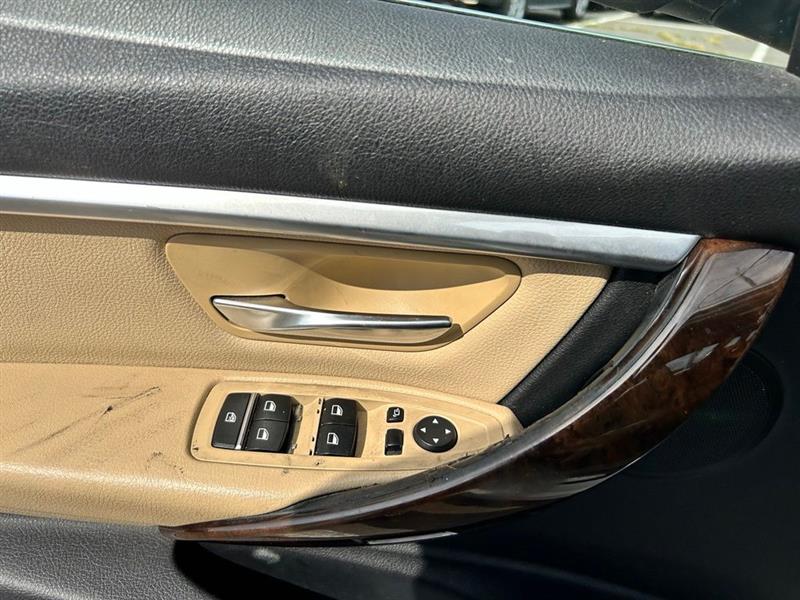 2017 BMW 3 SERIES 330i xDrive