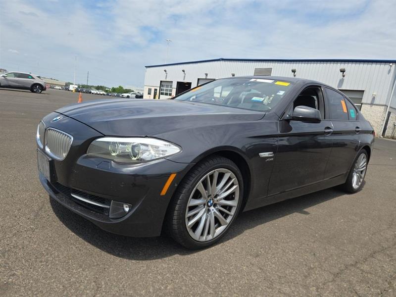 2011 BMW 550I XDRIVE 