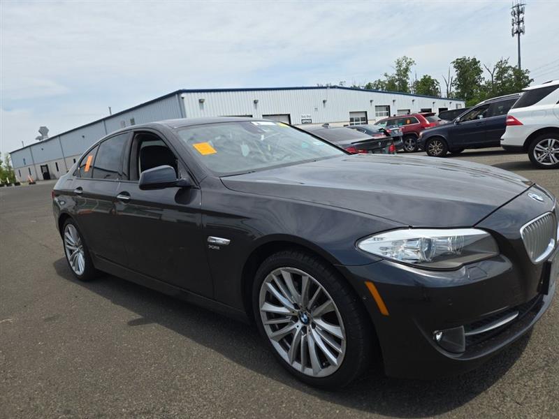 2011 BMW 550I XDRIVE 