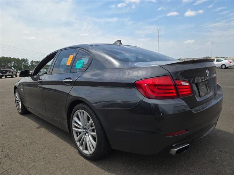 2011 BMW 550I XDRIVE 
