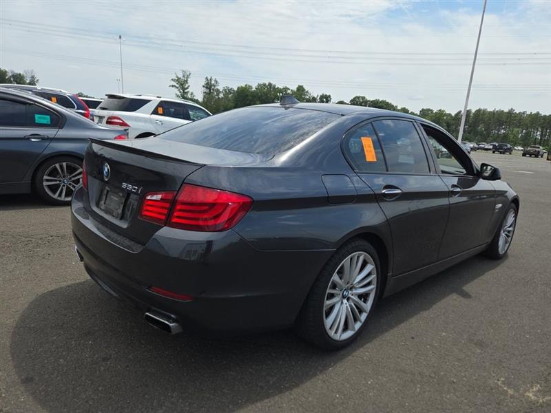 2011 BMW 550I XDRIVE 