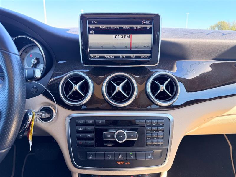 2015 MERCEDES-BENZ GLA250 