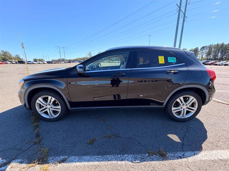 2015 MERCEDES-BENZ GLA250 