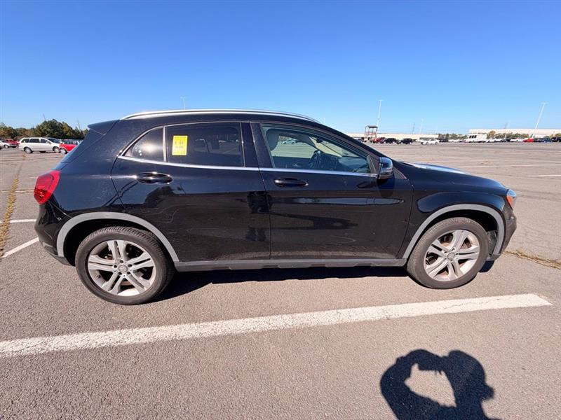 2015 MERCEDES-BENZ GLA250 