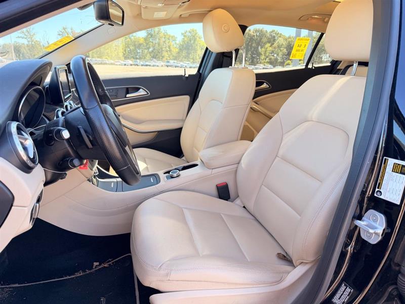 2015 MERCEDES-BENZ GLA250 