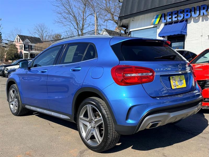 2017 MERCEDES-BENZ GLA250 