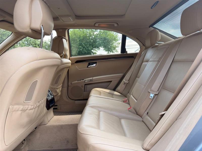2010 MERCEDES-BENZ S550 