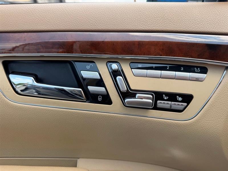 2010 MERCEDES-BENZ S550 