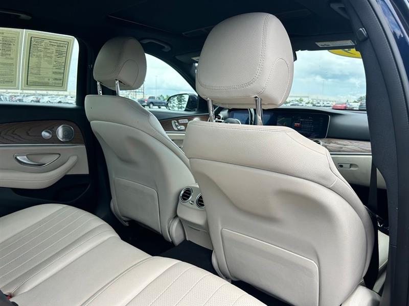 2019 MERCEDES-BENZ E300 
