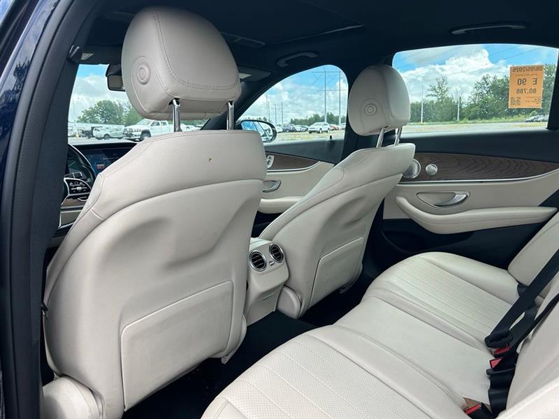 2019 MERCEDES-BENZ E300 