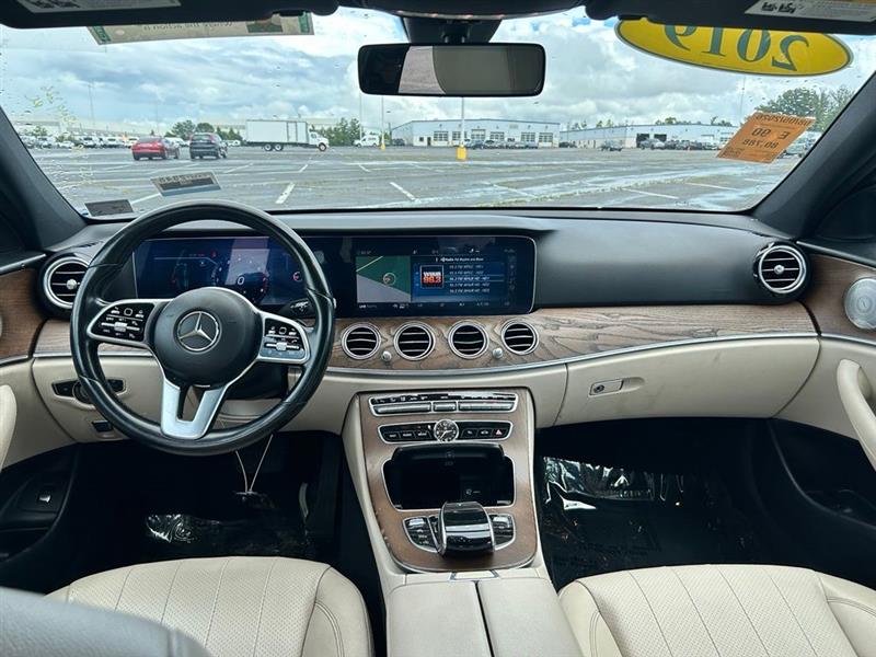 2019 MERCEDES-BENZ E300 
