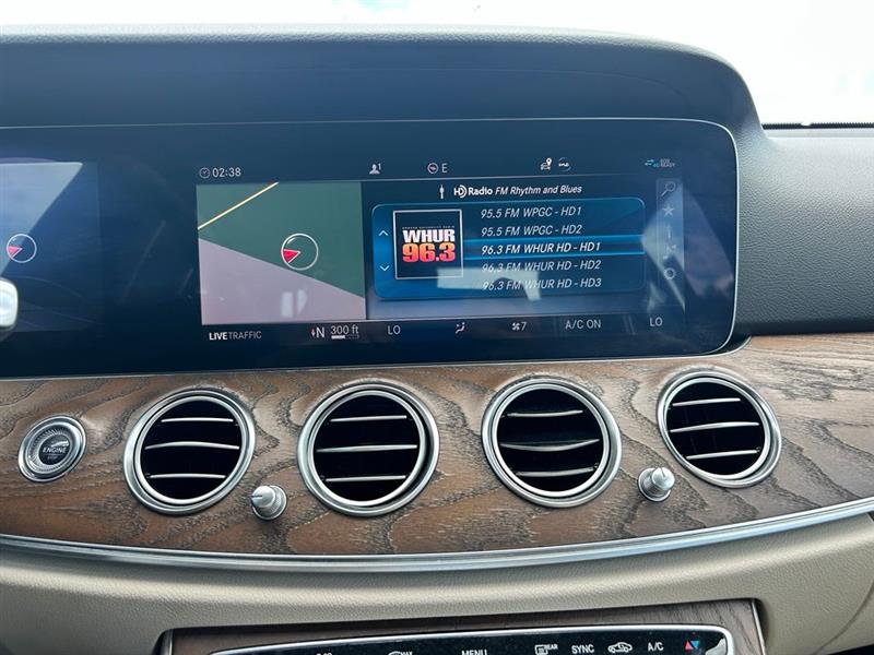 2019 MERCEDES-BENZ E300 