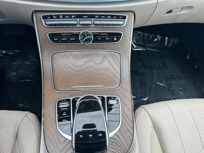 2019 MERCEDES-BENZ E300 